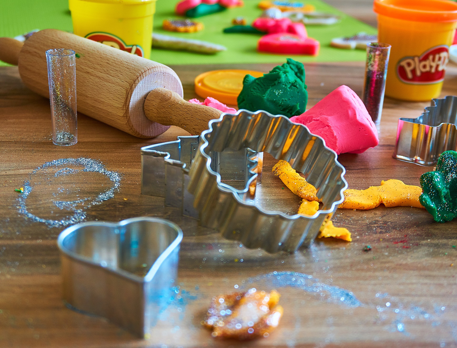 Comment les loisirs créatifs favorisent-ils le développement de votre enfant ?