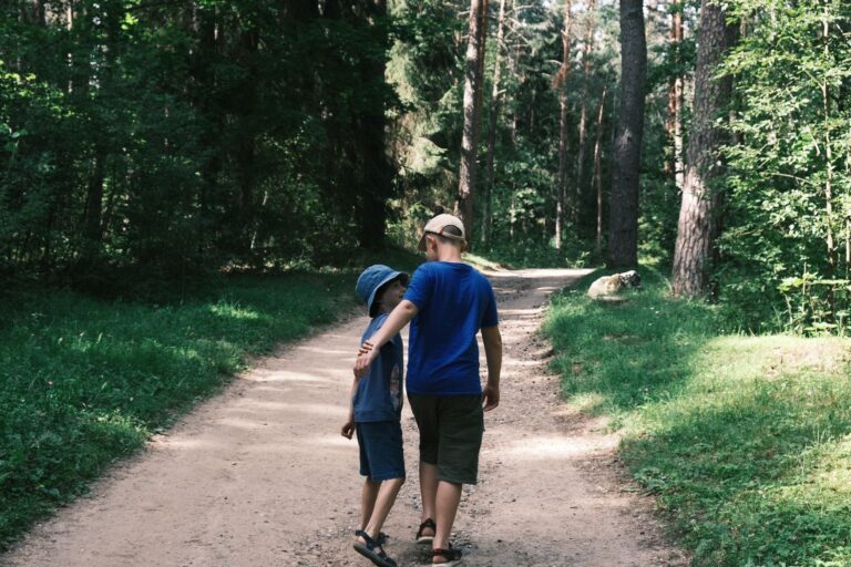 Comment Papa transmet-il ses connaissances ?